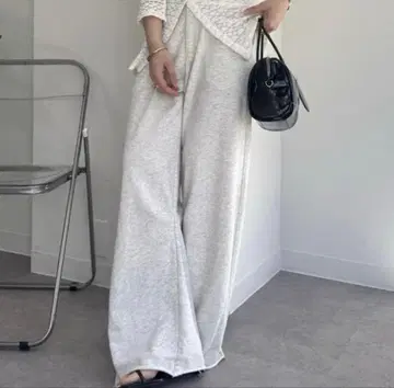 mystic 커브 스웨트 팬츠 라이트 그레이 스웨트 팬츠 이지