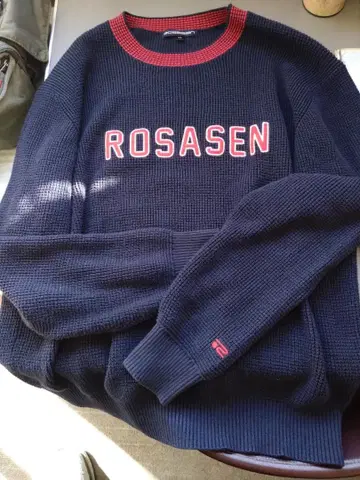 ROSASEN 네이비 스웨터