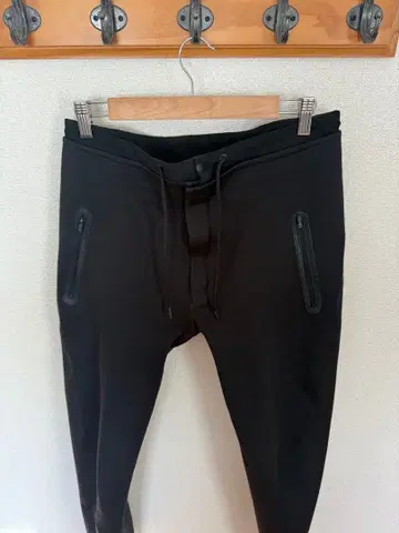 데상트 얼터레인 팬츠