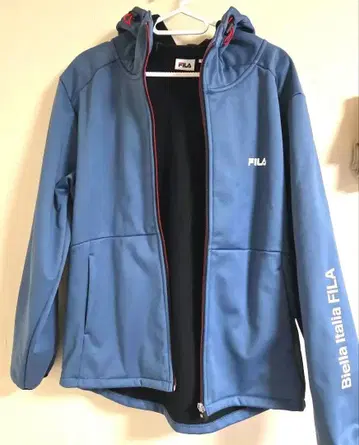 FILA 후드 부착 자켓 L 사이즈