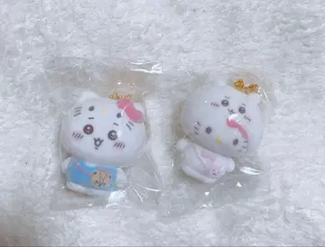 치이카와 x 산리오 캐릭터즈 시크릿 플로키 마스코트 2개 세트