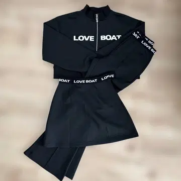 LOVE BOAT 블랙 셋업