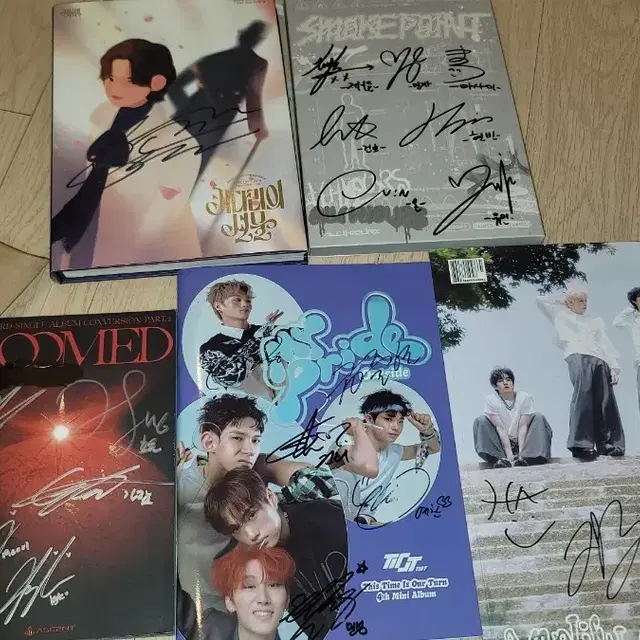 아이돌싸인앨범