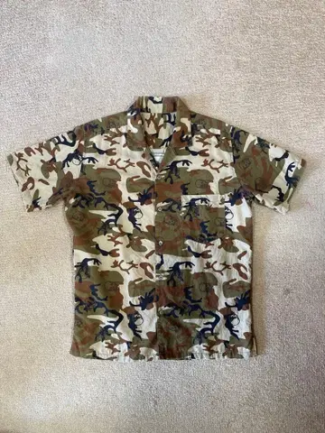 [새상품급] [루시앙페라피네] 카모 패턴 반팔 셔츠 스컬