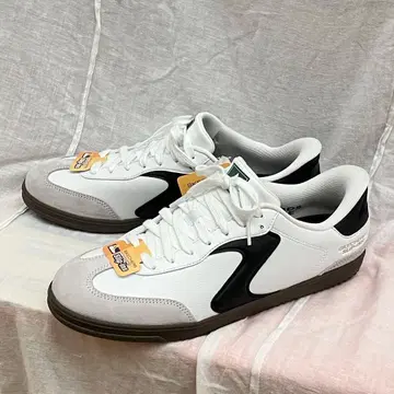 미사용 새상품 스케쳐스 26.5cm 슬립인즈 스니커즈 신발