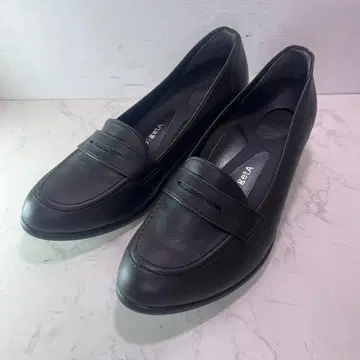 새상품급 리게타 로퍼 펌프스 블랙 L 컴포트 저음 밑창