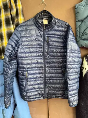 파타고니아 울트라 라이트 다운 플리마켓 로프트 더스 후드티 레트로 가디건