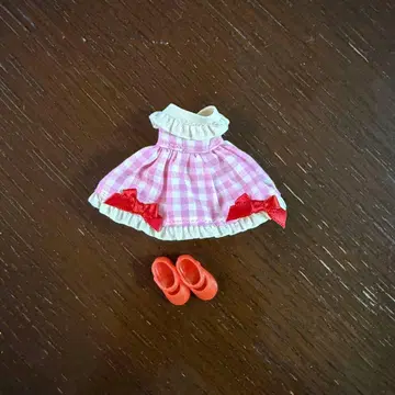 마드모아젤 야아코 푸치 야아코짱 의류