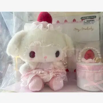산리오 딸기 휘핑 케이크 봉제 인형 & 액세서리 세트 마이멜로디
