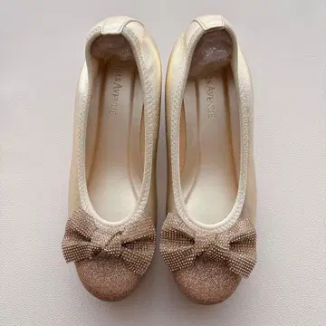 힐스 애비뉴 HILLS AVENUE 골드 리본 펌프스 23cm