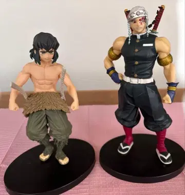 귀멸의 칼날 우즈이 텐겐 하시비라 이노스케 피규어