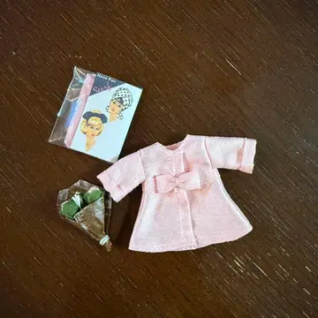 마드모아젤 야아코 푸치 야아코짱 의류