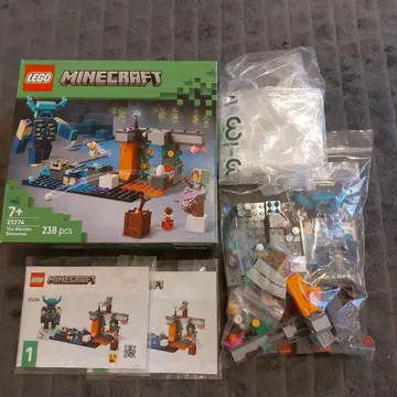 LEGO 마인크래프트 21274 워든의 공격