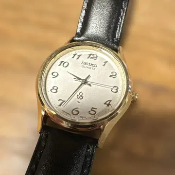 SEIKO 쿼츠 손목시계 골드 0841-8051 작동품 새상품급 삼침