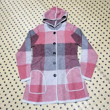 새상품 [ ROBE ] 체크 무늬 모 100% 후드 부착 코트