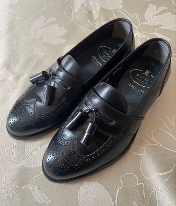 스코치 그레인 태슬 블랙 26EEE