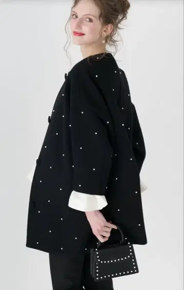 트루 바이 마리코 오이카와 펄 코트 블랙