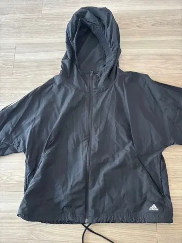 배송비 포함 adidas 후드 부착 자켓 블랙 XS 여성용