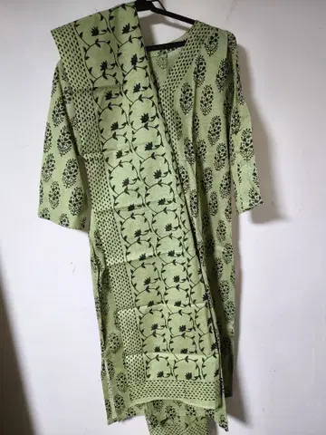 [ 25-N-28-1 ] 그린 컬러 쿠르타 3피스, L 사이즈