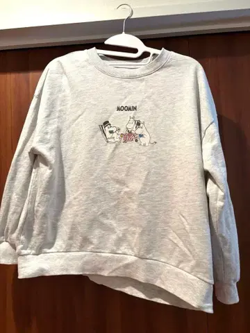 [ 미사용품 ] 무민 맨투맨 L 사이즈