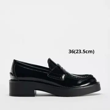 ZARA 에나멜 가죽 느낌 페니 스트랩 로퍼 36