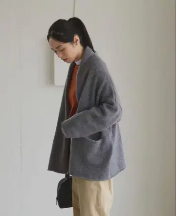 알파카 혼방의 포근한 가디건 (숏 기장) [미사용] 북유럽 생활 잡화점