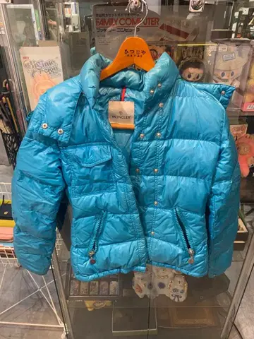 [ s.t340 ] MONCLER 라이트 블루 다운 자켓