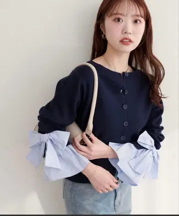 소매 리본 크루넥 가디건