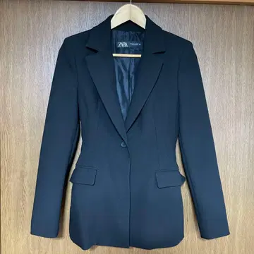 ZARA 블랙 테일러드 자켓 xs