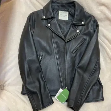 프릭스스토어 블랙 M 사이즈 라이더 자켓