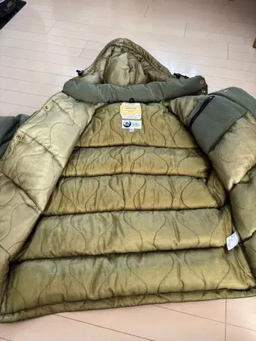 SEVEN BY SEVEN down jacket