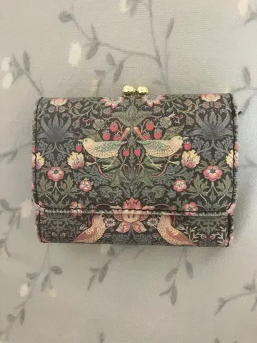 JOUET 윌리엄 모리스 패턴 꽃과 새 무늬 3단 폴더형 지갑