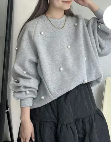 [ 미사용 새상품 ] prose verse 펄 장식 속기모 래글런 맨투맨