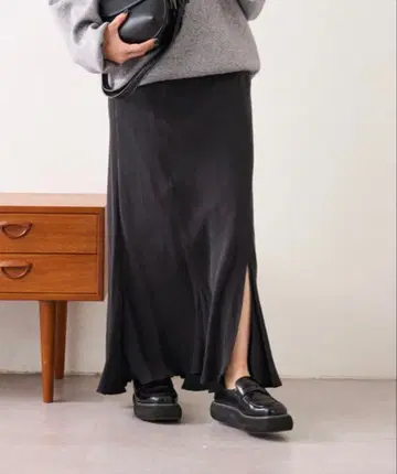 [미사용 새상품] SHENERY 머메이드 타이트 스커트 36