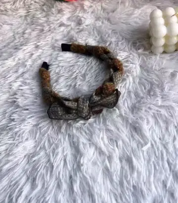 리본 포함 브라운 헤어밴드