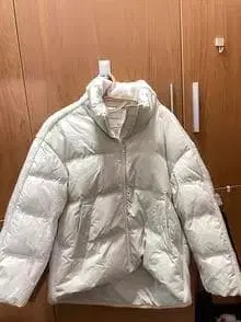화이트 다운 자켓