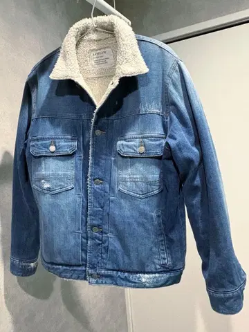 [ 새상품급 ] 데님 보아 자켓 데미지 가공