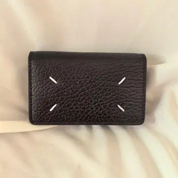 메이슨 마길라 블랙 가죽 이단 접이식 지갑