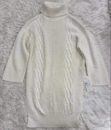 [택 포함 새상품] qualite 칼리테 니트 튜닉 모헤어 혼방 화이트