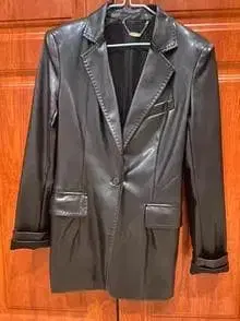 블랙 가죽 블레이저