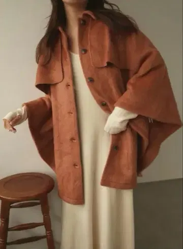 샤기 판초 코트 아이스타코타