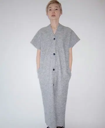 에메랄드 틴 랩 디자인 원피스 네이비