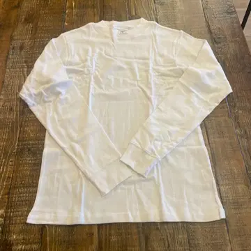 버트 피 미러 모크넥 T셔츠