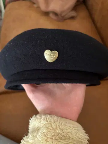 carhartt HEART BERET 블랙 S/M