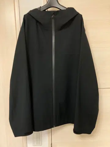 유니클로 나일론 후드티