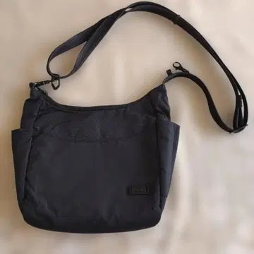 packsafe 숄더백 블랙 CS100