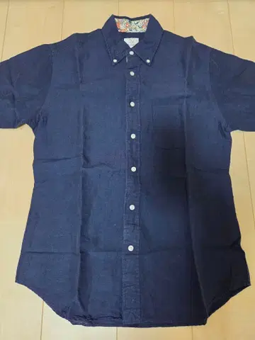 BEAUTY&YOUTH M 사이즈 네이비 반팔 셔츠