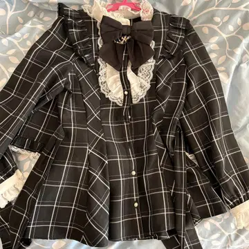 체크 무늬 프릴 셋업