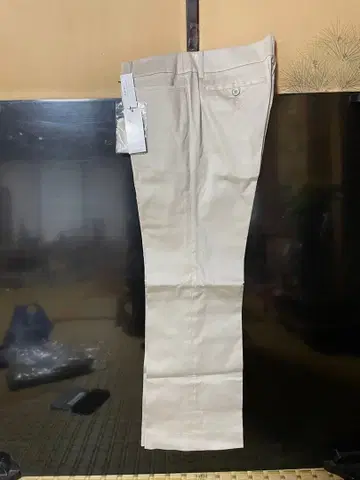 이네드 스트레치 소재 팬츠 11호 베이지 미사용 새상품 택 포함