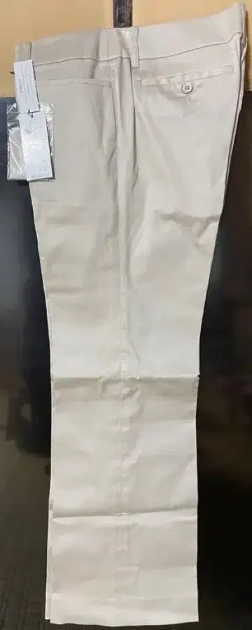 이네드 스트레치 소재 팬츠 11호 베이지 미사용 새상품 택 포함